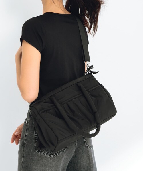 URBAN RESEARCH Sonny Label（アーバンリサーチサニーレーベル）の「SLAB　2wayPuffBostonBag（ボストンバッグ・レディース・ミント/オフ/ブラック・one）」の12枚目の写真