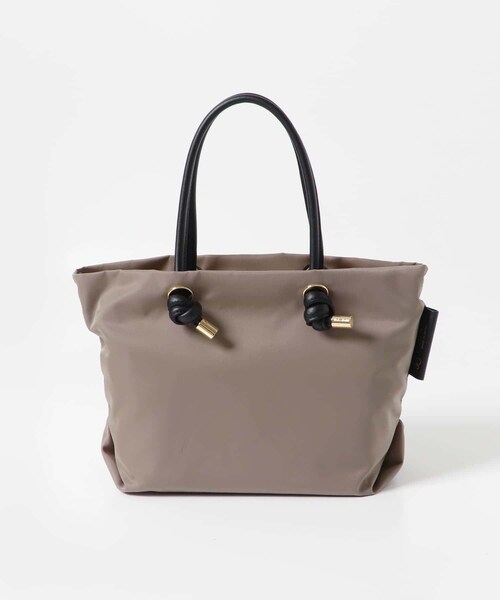 URBAN RESEARCH ROSSO（アーバンリサーチロッソ）の「『一部別注カラー』VIOLA d’ORO　BIANCA　S（トートバッグ・レディース・BLKBLK/TAUPEBLK/BLKTAUPE/別注BRNNVY・S）」の4枚目の写真