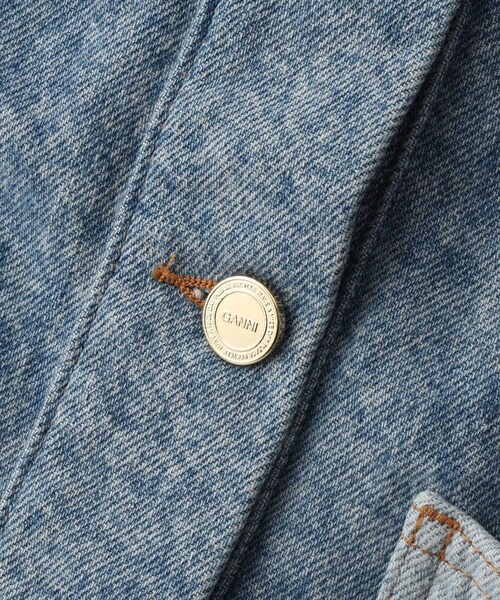 ADAM ET ROPE'(アダムエロペ)の「【GANNI(ガニー)】Patchwork Denim Short Jacket(デニムジャケット・レディース・ブルー・36)」の9枚目の写真