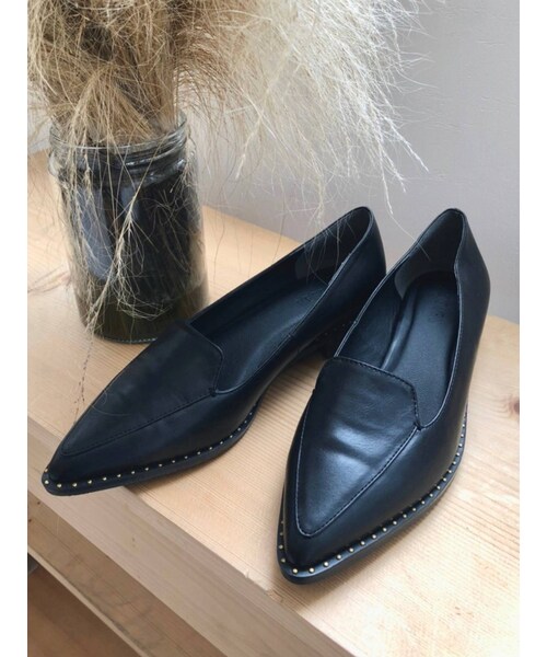 RESEXXY（リゼクシー）の「スタッズフラットシューズ（その他シューズ・レディース・ブラック/ミックス・S/M/L）」の2枚目の写真