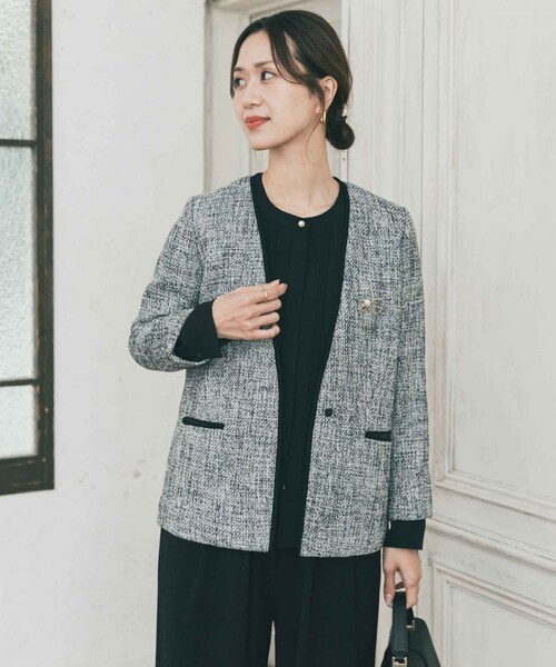 URBAN RESEARCH DOORS(アーバンリサーチドアーズ)の「ツィードVネックロングジャケット(その他アウター・レディース・OFF×BLK/NAVY・Free)」の4枚目の写真