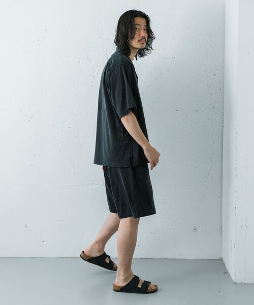 URBAN RESEARCH（アーバンリサーチ）の「『洗濯可』WASHABLE CUPRO SHORTS（その他パンツ・メンズ・BLACK/BROWN/KHAKI・M/L）」の9枚目の写真