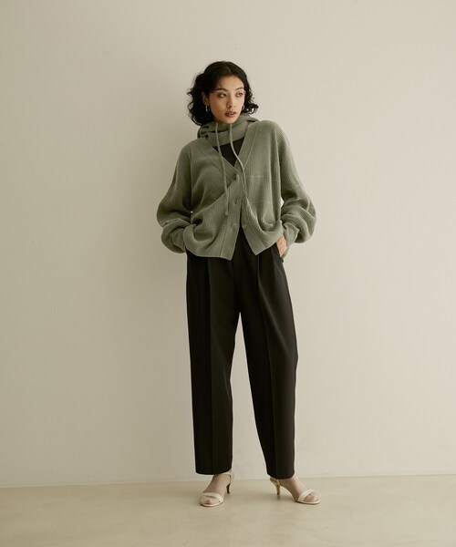 ADAM ET ROPE'（アダムエロペ）の「【極上の肌ざわり】バラクラバ-CreamyCotton /クリーミーコットン-（ストール/ショール・レディース・ブラック系/ホワイト系/モスグリーン/ピンク系・F）」の10枚目の写真