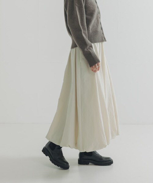 URBAN RESEARCH(アーバンリサーチ)の「タンクソールサイドゴアブーツ(ブーツ・レディース・BLACK・23/23.5/24/24.5/25)」の4枚目の写真