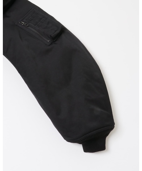 URBAN RESEARCH（アーバンリサーチ）の「CIOTA　MA-1 Flight Jacket（MA-1・メンズ・CG/Black・5/6）」の5枚目の写真