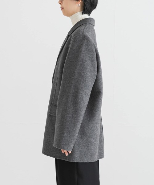 URBAN RESEARCH(アーバンリサーチ)の「リバージャケットコート(テーラードジャケット・レディース・CHARCOAL/BEIGE・FREE)」の13枚目の写真