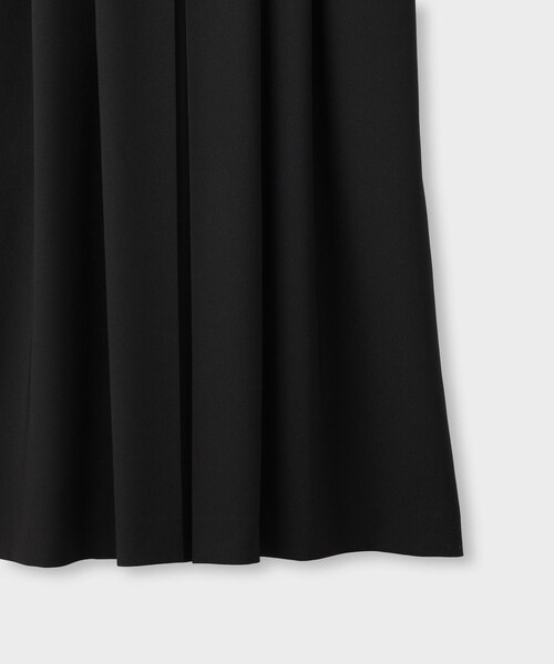 ROPE'(ロペ)の「【一部店舗限定】【REALM(レルム)】WRAP FLARE DRESS|カシュクールフレアワンピース 26SS(ワンピース・レディース・ブラック/カーキ・36/38)」の21枚目の写真