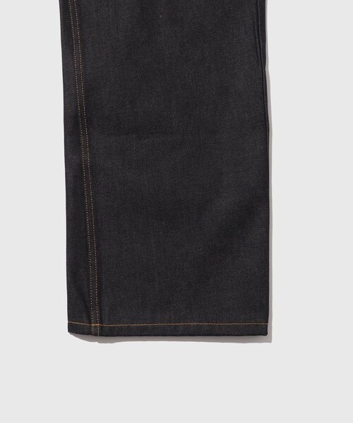 ADAM ET ROPE'(アダムエロペ)の「【SILPHIUM/シルフィウム】CORE DENIM(デニムパンツ・メンズ・ブラック/ネイビー・30/32/34)」の12枚目の写真