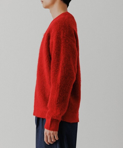 ADAM ET ROPE'（アダムエロペ）の「モヘアミックス オーバーサイズ Vネックニット（ニット/セーター・メンズ・ブラック/キャメル/レッド・L/M）」の22枚目の写真