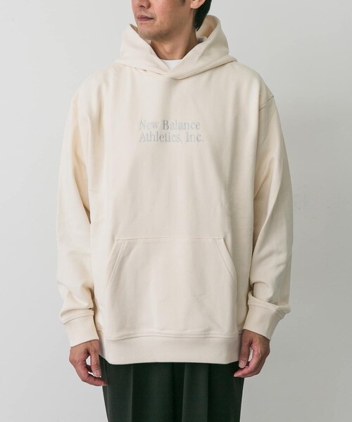 URBAN RESEARCH DOORS（アーバンリサーチドアーズ）の「NEW BALANCE　Athletics クラシックスフーディ（パーカー・メンズ・PEF/BK・M/L/XL）」の9枚目の写真