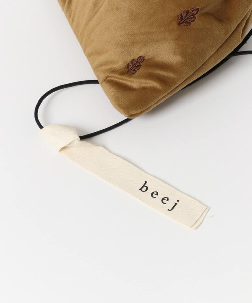 URBAN RESEARCH DOORS（アーバンリサーチドアーズ）の「『別注』beej×DOORS　刺繍巾着バッグ（ショルダーバッグ・レディース・BLUE/BROWN・one）」の12枚目の写真