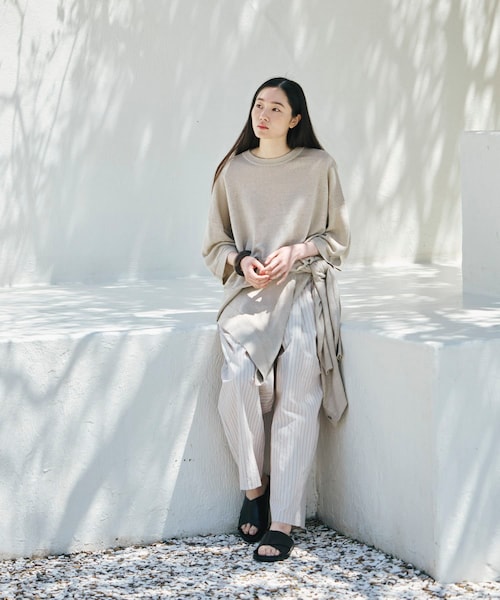 かぐれ（カグレ）の「CORSO ROMA, 9　CROSS SANDAL（サンダル・レディース・NERO・36/37/38）」の3枚目の写真