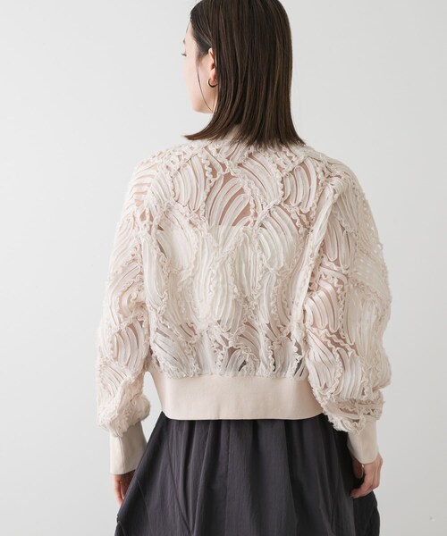 SENSE OF PLACE by URBAN RESEARCH(センスオブプレイスバイアーバンリサーチ)の「コードシシュウブルゾン(ブルゾン・レディース・IVORY/BLACK/BEIGE・one)」の9枚目の写真