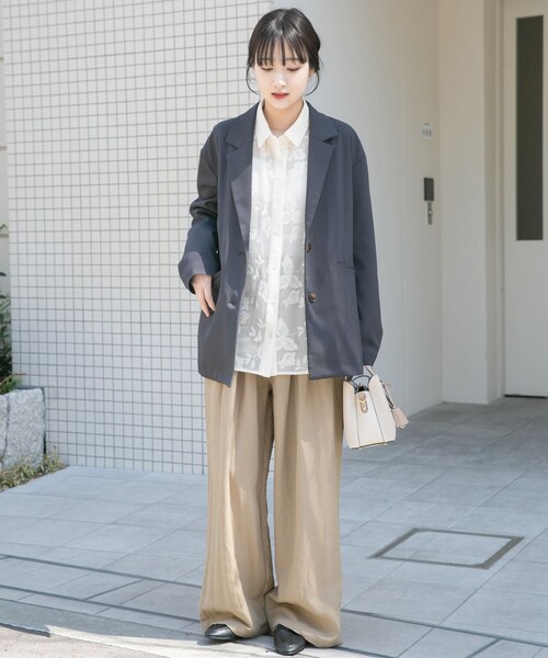 ITEMS URBANRESEARCH(アイテムズ アーバンリサーチ)の「ルーズテーラード強撚ジャケット(テーラードジャケット・レディース・KHK/Y.BEG/CHA・Free)」の8枚目の写真