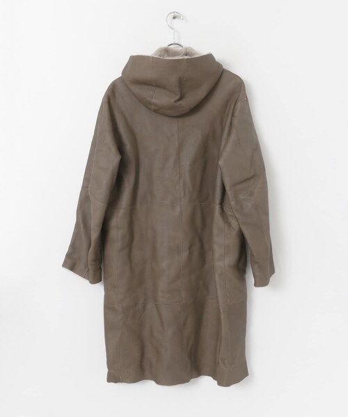 URBAN RESEARCH（アーバンリサーチ）の「YLEVE　MUTON CO∴（ムートンコート・レディース・GREY・1）」の8枚目の写真