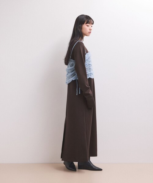 ADAM ET ROPE'(アダムエロペ)の「【WEB限定】ニットキャミソールセットワンピース(ワンピース・レディース・ブラック/チャコール/ダークブラウン・F)」の12枚目の写真