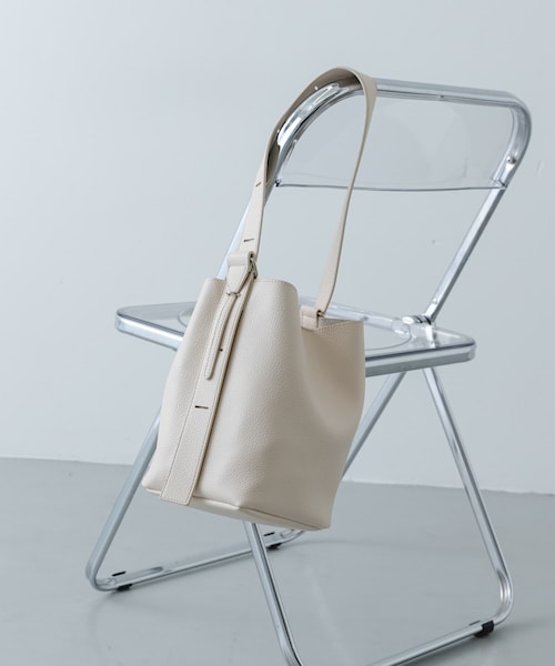 SENSE OF PLACE by URBAN RESEARCH(センスオブプレイスバイアーバンリサーチ)の「マルチショルダースクエアバッグ(ショルダーバッグ・レディース・BLACK/GREIGE/BLUE・One)」の19枚目の写真