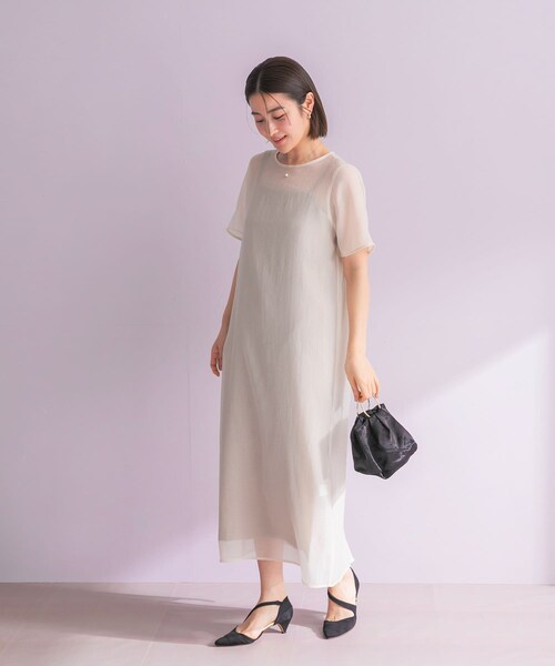 URBAN RESEARCH ROSSO（アーバンリサーチロッソ）の「ハーフスリーブオーガンジーバックオープンドレス（ワンピース・レディース・IVORY/BLACK・Free）」の10枚目の写真
