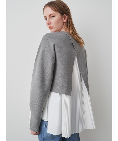 新品未着用品 ELENDEEK BACK PLEATS LAYERED KT ELENDEEK（エレンディーク）の「BACK PLEATS LAYERED KT（ニット