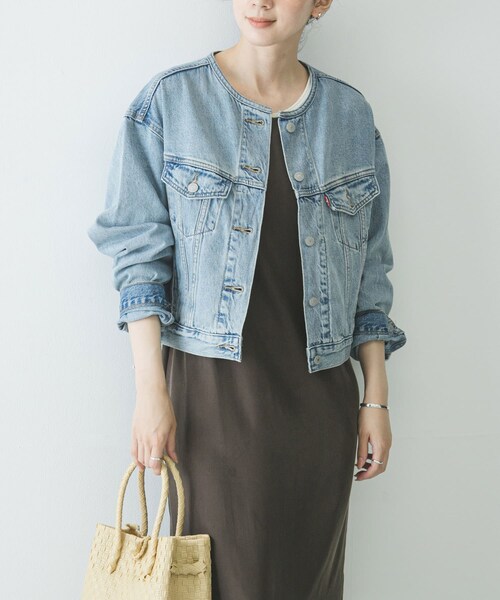 URBAN RESEARCH(アーバンリサーチ)の「LEVI’S COLLARLESS 90S TRUCKER(デニムジャケット・レディース・RURAL VIEW/T F TRKR・S)」の3枚目の写真
