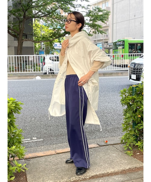 Ungrid（アングリッド）の「バイカラートラックパンツ（その他パンツ・レディース・グリーン/ネイビー・F）」の3枚目の写真