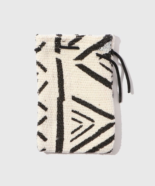 ADAM ET ROPE'(アダムエロペ)の「【Adawat'n Tuareg/アダワット トゥアレグ】Botam Sansalt(ネックレス・メンズ・シルバー・F)」の6枚目の写真