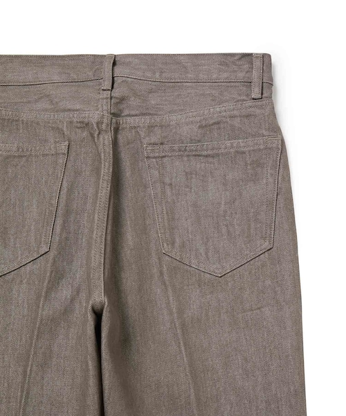 ADAM ET ROPE'(アダムエロペ)の「【AURALEE】HARD TWIST BROWN DENIM 5P PANTS(デニムパンツ・メンズ・ブラウン・M/S/XS)」の13枚目の写真