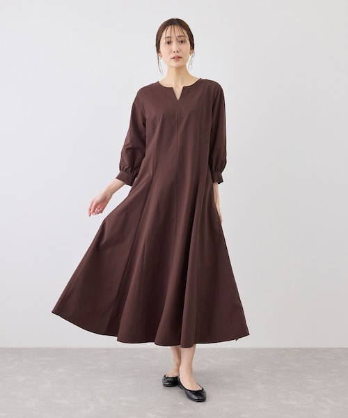 ROPE' PICNIC（ロペピクニック）の「7分袖リラックスワンピース（ワンピース・レディース・ブラック/ダークブラウン/ベージュ/ブルー・F）」の16枚目の写真