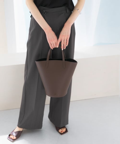 URBAN RESEARCH ROSSO（アーバンリサーチロッソ）の「&MyuQ　ERA MINI BAG（ハンドバッグ・レディース・WHITE/BLACK/BROWN・-）」の3枚目の写真