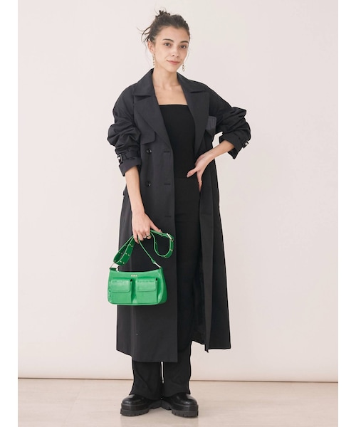 EVRIS（エヴリス）の「チェーンベルトトレンチコート【セットアップ着用可能】（トレンチコート・レディース・パープル/ブラック/グリーン/ベージュ・F）」の5枚目の写真