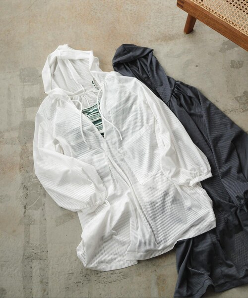 URBAN RESEARCH(アーバンリサーチ)の「Swim URBAN RESEARCH スイム メッシュチュニック(水着・メンズ・GRAY/WHITE・FREE)」の5枚目の写真