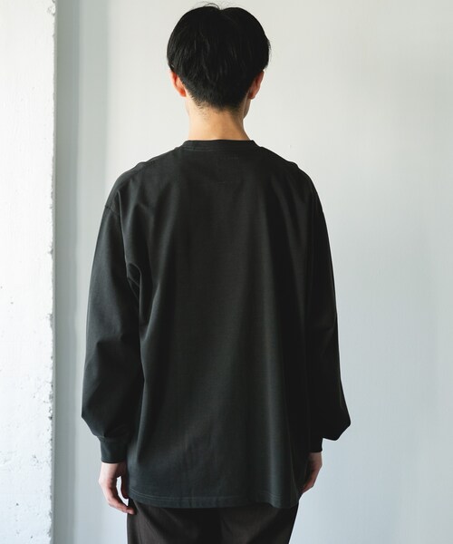 URBAN RESEARCH DOORS(アーバンリサーチドアーズ)の「『別注』Snow Peak Apparel×DOORS POCKET LOGO LONG-SLEEVE T-SHIRTS(Tシャツ/カットソー・メンズ・WHITE/BLUEGRAY/FOLIAGE/CHARCOAL・M/L/XL)」の21枚目の写真