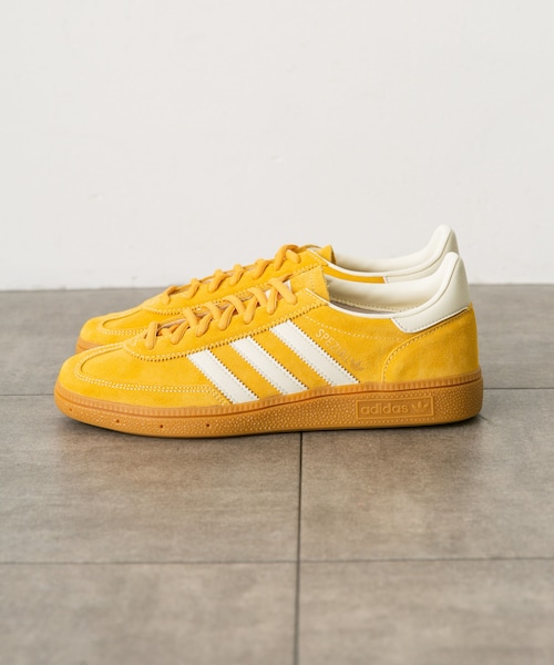 URBAN RESEARCH DOORS（アーバンリサーチドアーズ）の「adidas　HANDBALL SPEZIAL（スニーカー・メンズ・イエロー/グレーツー/ナイトインディゴ・26/26.5/27/27.5/28）」の3枚目の写真