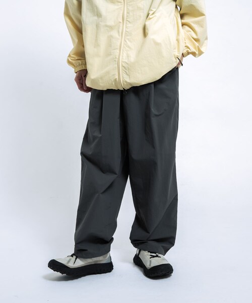 EKAL（エカル）の「『UR TECH』ナイロンタッサートラウザー（その他パンツ・メンズ・レイクサンリーフ/ネイビー/グラファイト・S/M/L）」の10枚目の写真