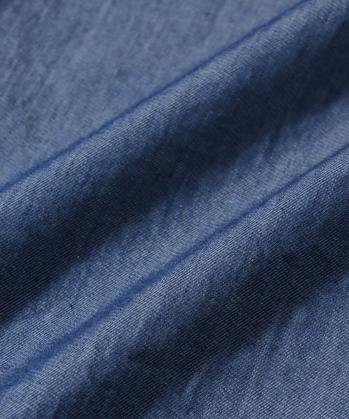 ADAM ET ROPE'（アダムエロペ）の「ライトオンスデニムシャツ ADAM ET ROPE' JEANS（シャツ/ブラウス・メンズ・ネイビー/ブルー系・L/M）」の20枚目の写真