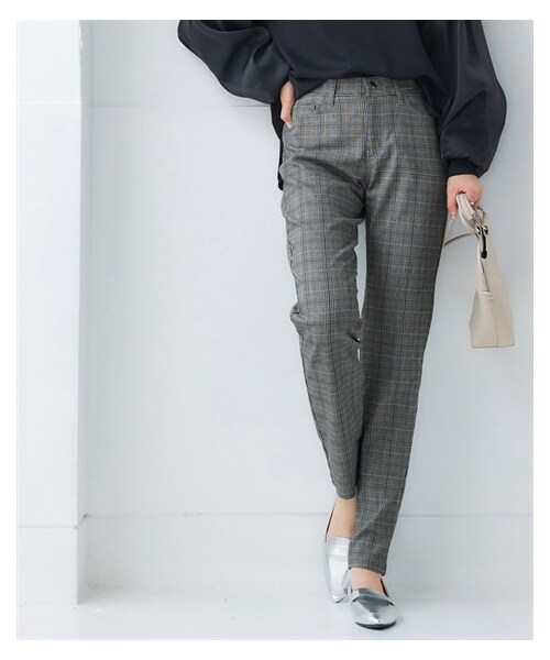 nissen（ニッセン）の「ストレッチスキニーパンツ【吸汗速乾・抗菌防臭・静電防止・UVカット】（パンツ・レディース・キャメルベージュ/ネイビー/黒/グレンチェック・S/M/L/LL）」の14枚目の写真