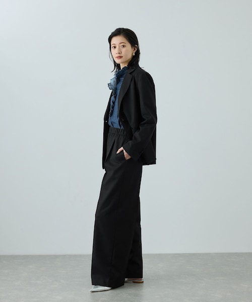 ROPE'（ロペ）の「トリアセツイル ワンタックイージーワイドパンツ(デニムライク)/イージーケア・セットアップ対応（スラックス・レディース・ブラック/ネイビー系・36/38/40）」の12枚目の写真