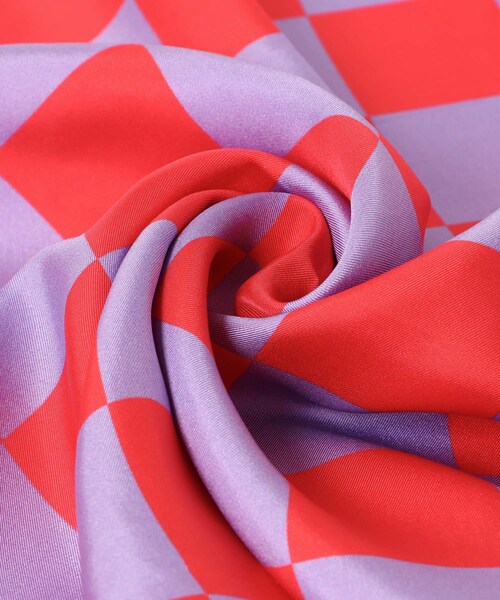 URBAN RESEARCH（アーバンリサーチ）の「MANNER MARKET　The kelly silk scarf（バンダナ/スカーフ・レディース・Lavender O/Blue W/Brown B・-）」の11枚目の写真