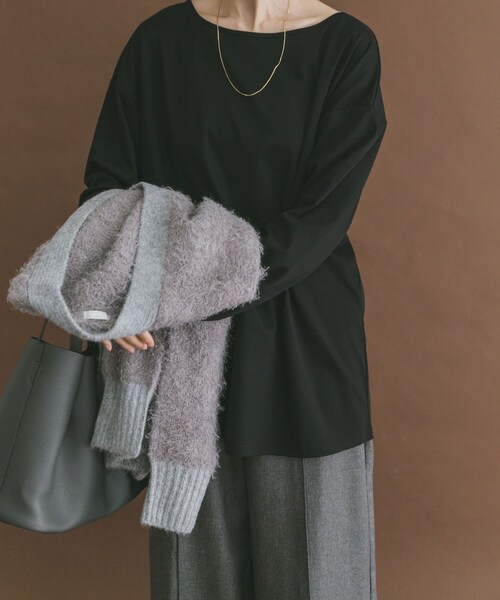 ITEMS URBANRESEARCH（アイテムズ アーバンリサーチ）の「シルケットボートネックロンTシャツ（Tシャツ/カットソー・レディース・WHT/BLK/CHA・Free）」の11枚目の写真