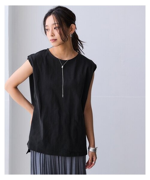 nissen（ニッセン）の「綿１００％バスクノースリーブロング丈プルオーバー＜大きいサイズ有＞（Tシャツ/カットソー・レディース・オフホワイト/ダークグレー/ミルクベージュ/スモーキーグリーン/インクブルー/黒・S/M/L/LL/3L/4L/5L/6L/8L/10L）」の17枚目の写真