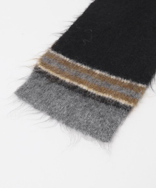 KBF（ケイビーエフ）の「エンドボーダーデザインマフラー（マフラー・レディース・GRAY/CAMEL/BLACK・One）」の10枚目の写真