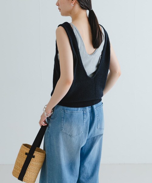 URBAN RESEARCH（アーバンリサーチ）の「ブークレ2WAYベスト（ベスト・レディース・RED/NAVY/OFF・FREE）」の20枚目の写真