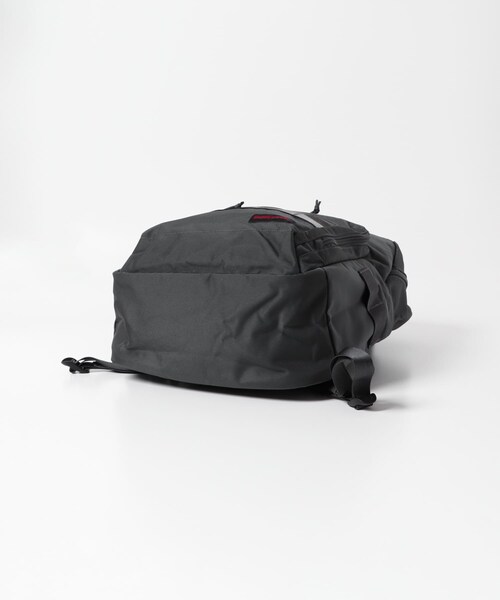 URBAN RESEARCH DOORS（アーバンリサーチドアーズ）の「BRIEFING　BS BOX PACK AG（バックパック/リュック・メンズ・BLACK/DARK GRAY・Free）」の8枚目の写真