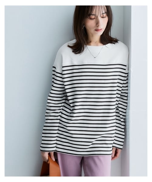 nissen（ニッセン）の「綿１００％スムースパネル風ボーダーカットソートップス＜大きいサイズ有＞（Tシャツ/カットソー・レディース・オフホワイト×ペールブルー/オフホワイト×ベージュ/ライトグレー×オフホワイト/オフホワイト×ネイビー/オフホワイト*ネイビー/ネイビー×モカ/オフホワイト×ミルキーピンク/(新色)オフホワイト×ミルキーピンク/オフホワイト×ミルキーグリーン/(新色)オフホワイト×ミルキーグリーン・S/M/L/LL/3L/4L/5L/6L/8L/10L）」の4枚目の写真