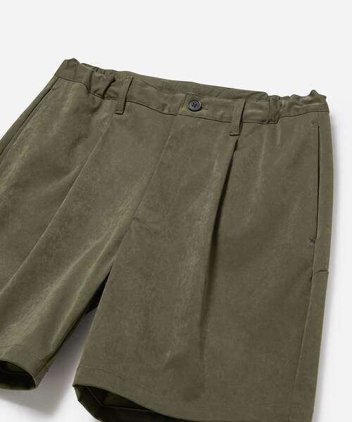 Saturdays NYC（サタデーズ ニューヨークシティ ）の「One Tuck Short Pant（その他パンツ・メンズ・ブラック/ベージュ/カーキ・M/L/S）」の12枚目の写真