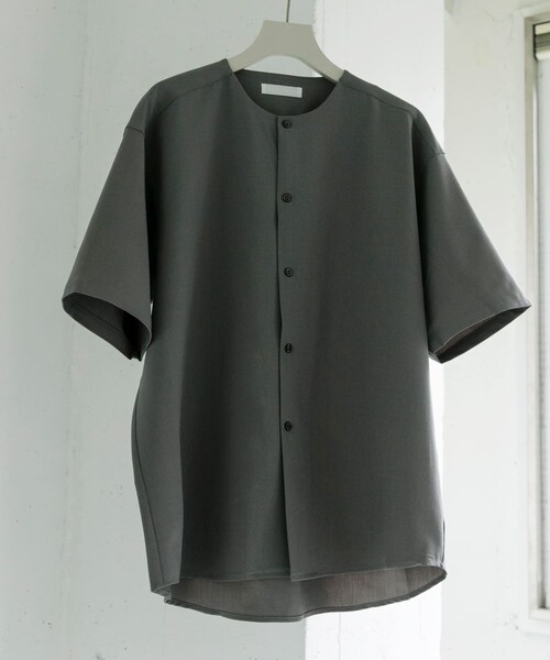 SENSE OF PLACE by URBAN RESEARCH(センスオブプレイスバイアーバンリサーチ)の「ノーカラーシャツ(5分袖)(シャツ/ブラウス・メンズ・GRAY/BEIGE/BLUE・S/M/L)」の10枚目の写真