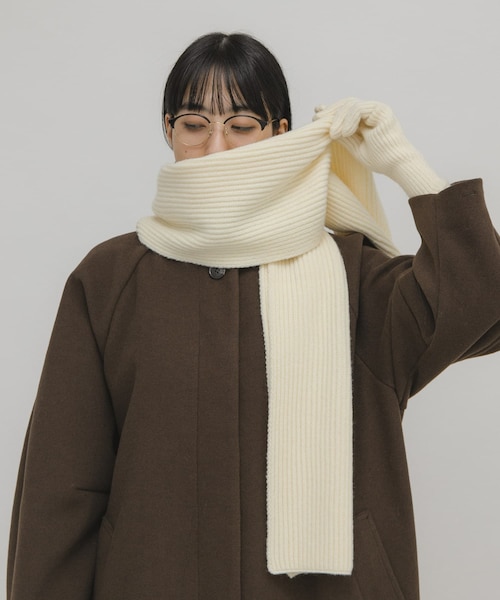 KBF（ケイビーエフ）の「リブニットマフラー（マフラー・レディース・IVORY/L.BLUE/BROWN・one）」の6枚目の写真