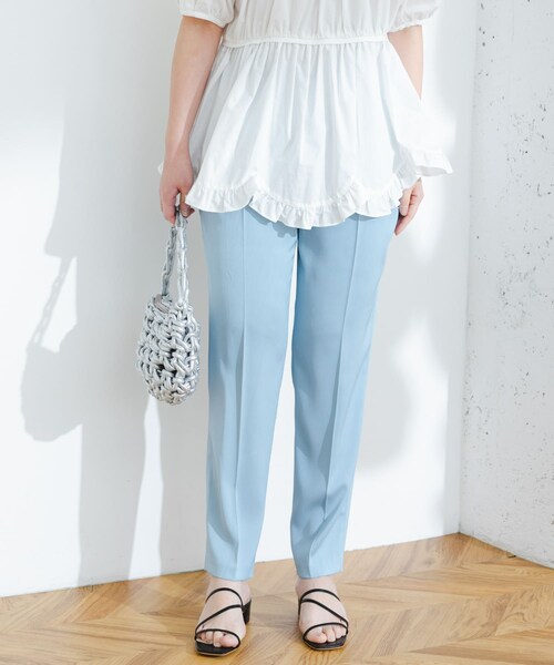 URBAN RESEARCH ROSSO（アーバンリサーチロッソ）の「F by ROSSO　サテンテーパードカラーパンツ（その他パンツ・レディース・BLUE/YELLOW・36/38）」の17枚目の写真