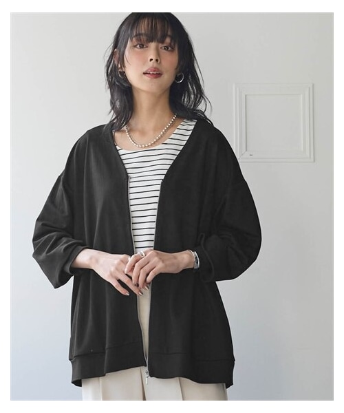 nissen（ニッセン）の「＜大きいサイズ＞涼やか美ラクRUタッチＶネックゆるシルエットジャケット（接触冷感・抗菌防臭・UVカット・遮熱）（ジャケット/アウター・レディース・黒/グレーベージュ/チャコールグレー・L/LL/3L/4L/5L/6L/8L/10L）」の10枚目の写真