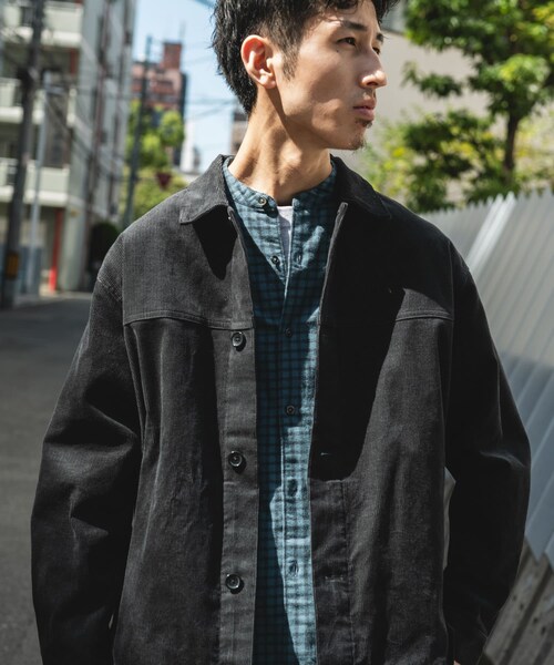 URBAN RESEARCH DOORS（アーバンリサーチドアーズ）の「コーデュロイ トラッカージャケット（テーラードジャケット・メンズ・D.CHARCOAL/BROWN/MOCHA・M/L）」の7枚目の写真